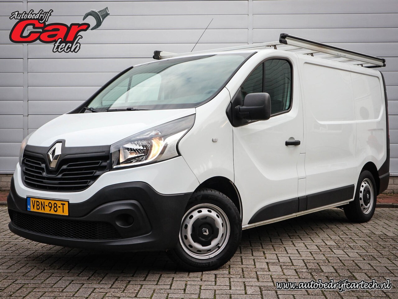 Renault Trafic - 1.6 dCi T27 L1H1 Comfort | Airco | Cruise | Imperiaal | Trekhaak | Pdc | - AutoWereld.nl