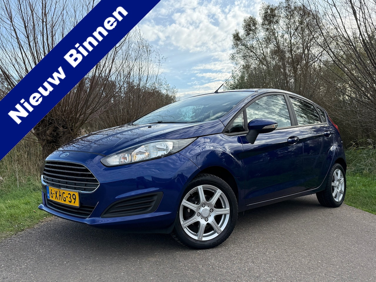 Ford Fiesta - 1.0 Style / Navi / Airco / 2e Eigenaar / 15" Velgen / USB/AUX / Nieuwe APK / Dealer onderh - AutoWereld.nl