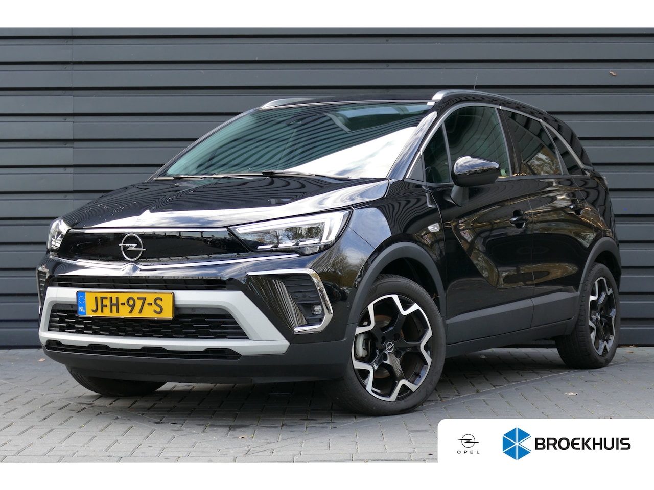 Opel Crossland - 1.2 TURBO 110PK ULTIMATE / NAVI / ALCANTARA / LED / PDC / CLIMA / 17"LMV / CAMERA / AGR / - AutoWereld.nl