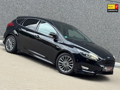 Ford Focus - 1.5 ST-Line Automaat 182 PK Navigatie Cruis Clima