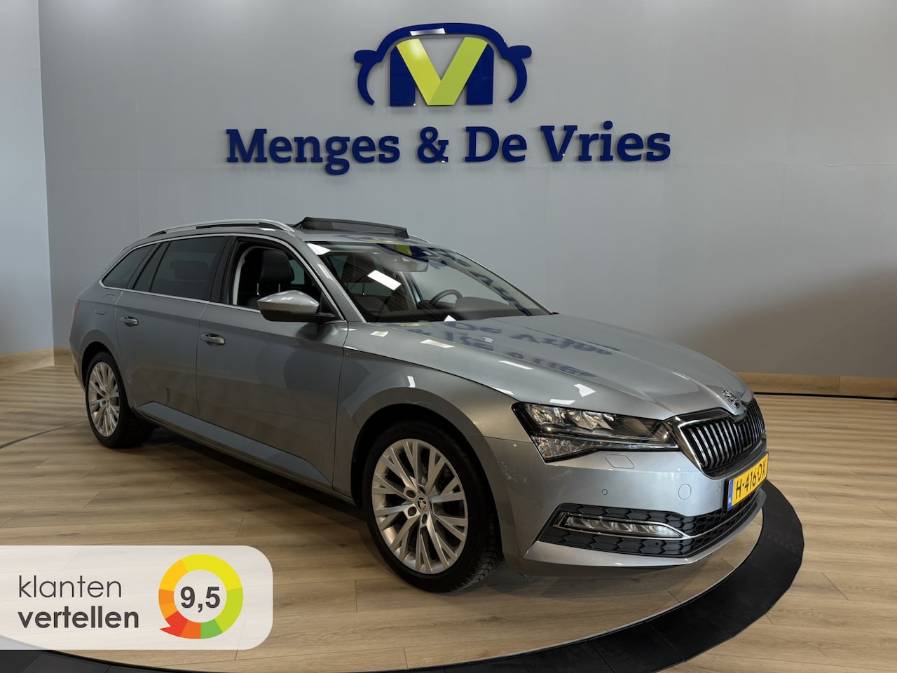 Skoda Superb Combi - 1.5 TSI ACT Business Edition Airco ECC | Virtual | Canton | Cruise Control | Trekhaak | Ca - AutoWereld.nl