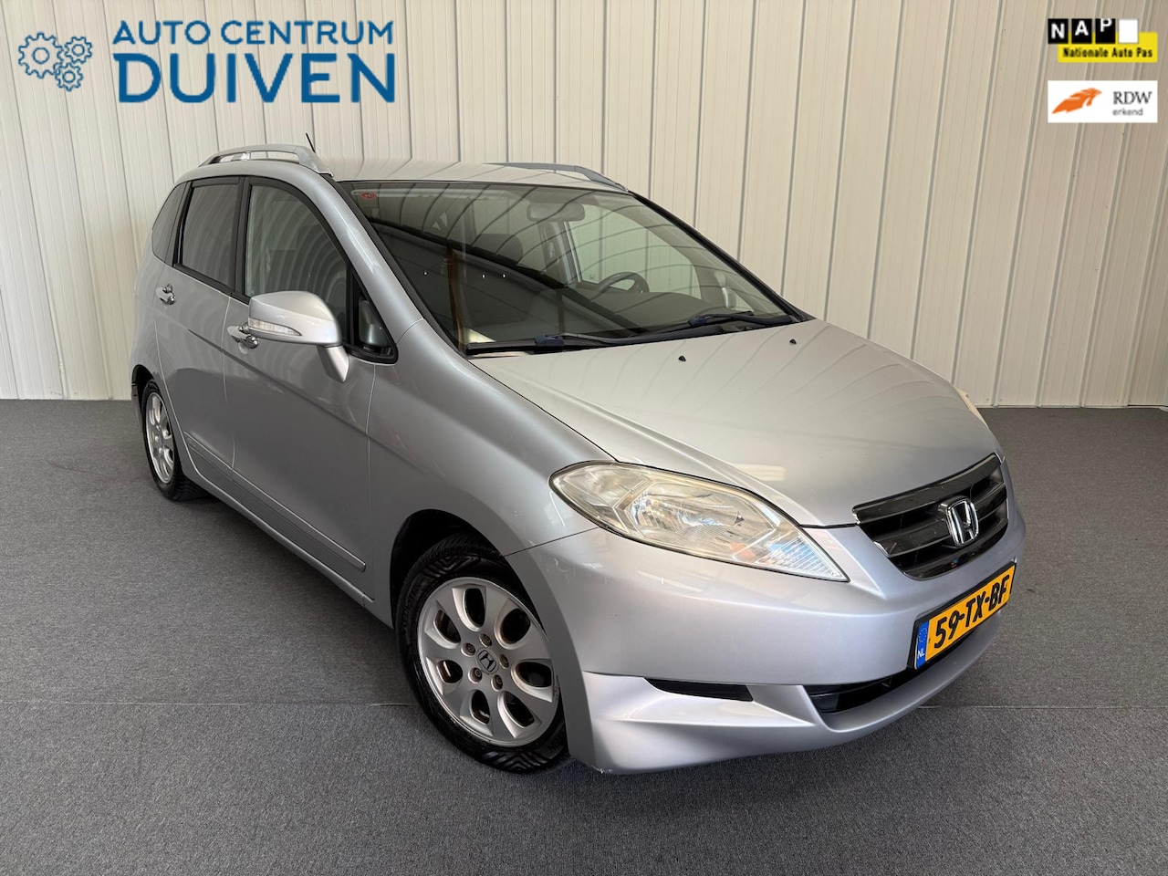 Honda FR-V - 2.0i | Nieuw APK | 6-persoons | Airco | Trekhaak - AutoWereld.nl
