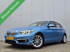 BMW 1-serie - 118i EXECUTIVE AUTOMAAT/FULL LED/HALF LEDER/CAMERA/KEYLESS/CLIMATE/STOELVERWARMING