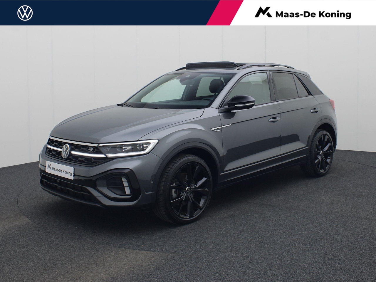Volkswagen T-Roc - 1.5TSI/150PK R Line Blackstyle DSG · Panoramadak · Camera + parkeersensoren · Stoelverwarm - AutoWereld.nl