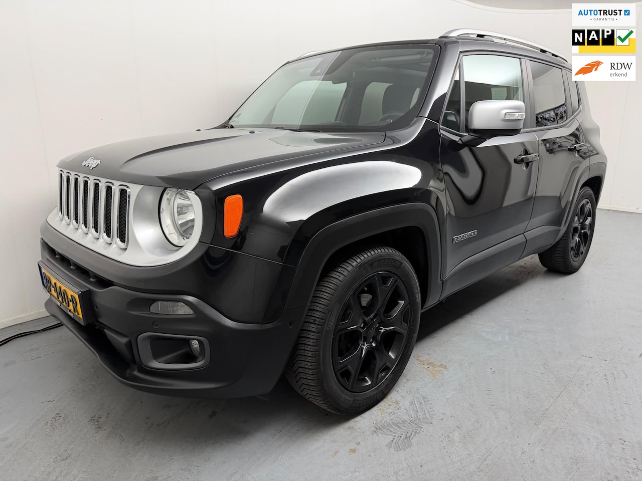 Jeep Renegade - 1.4 MultiAir Limited # Pano # Clima # Pdc # Navi # Lmv - AutoWereld.nl