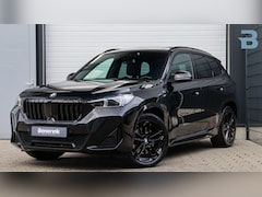 BMW X1 - xDrive23i M-Sport | Harman/Kardon | Panoramadak | Head-up | Trekhaak | Memory