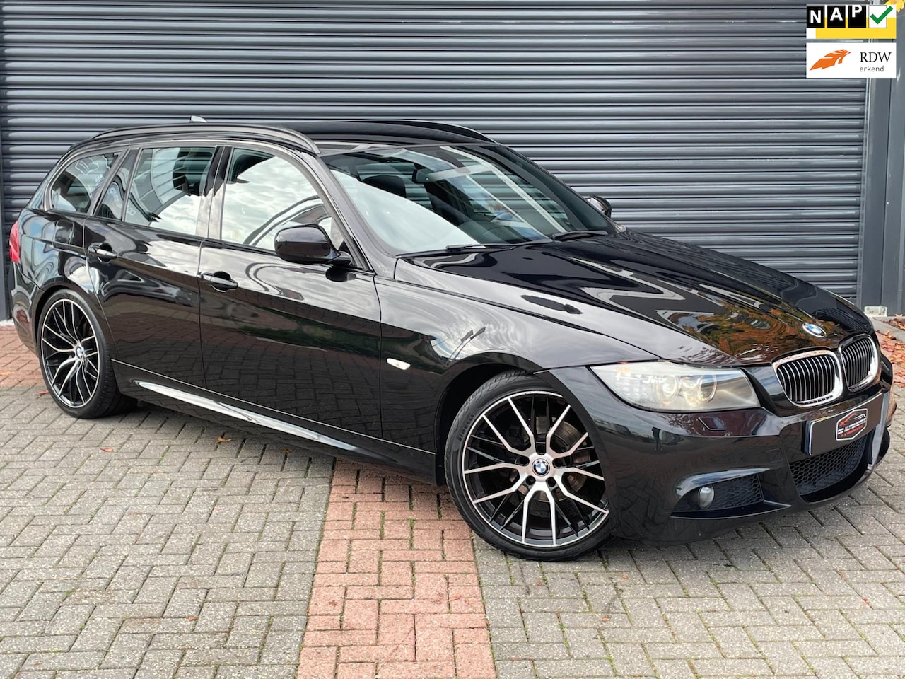 BMW 3-serie Touring - 318i M Sport Edition Navi | Pdc | Cruise | Climate Control | Xenon - AutoWereld.nl