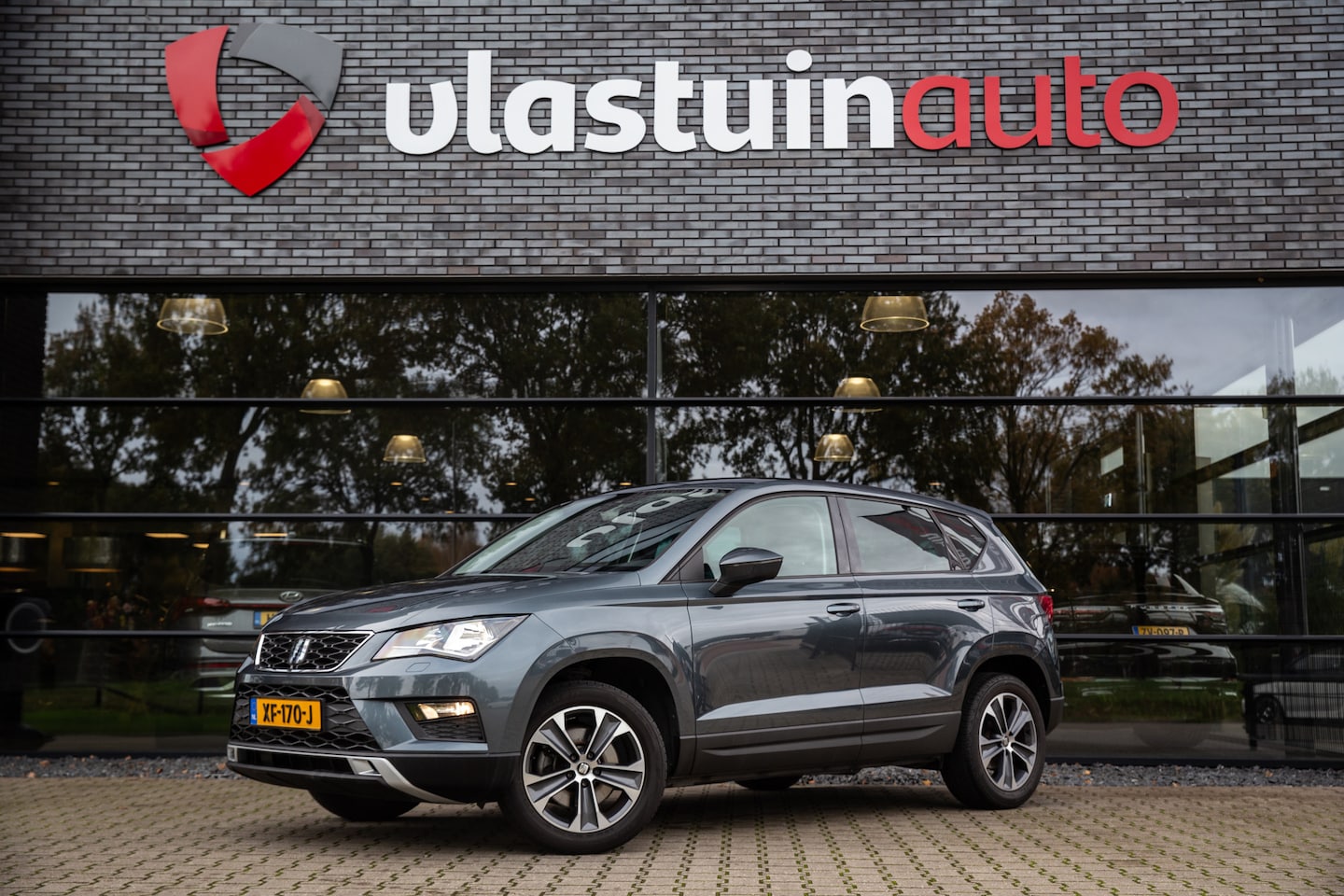 SEAT Ateca - 1.0 EcoTSI Style Business Intense , Trekhaak, Stoelverwarming, Achteruitrijcamera, - AutoWereld.nl