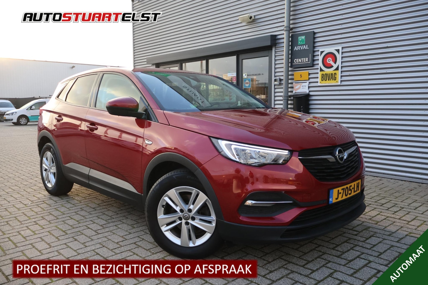 Opel Grandland X - 1.2 Business Edition 2e Eigenaar | NL-Auto | Volledig Onderh. | BTW | Camera | Carplay | N - AutoWereld.nl