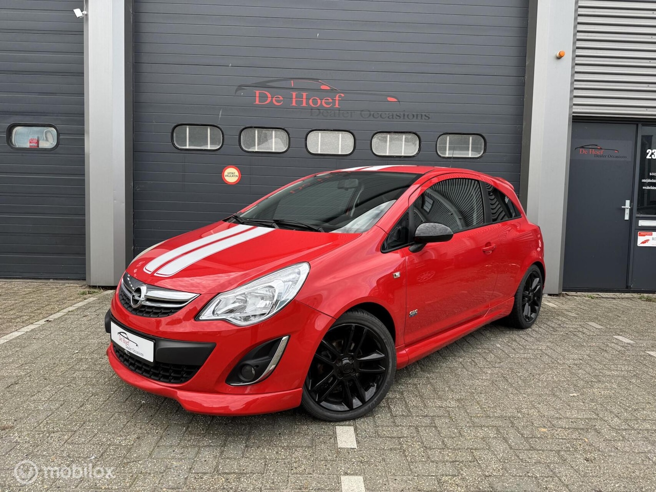 Opel Corsa - 1.4-16V OPC Line✓Navi ✓Cruise ✓PDC ✓Nw APK - AutoWereld.nl