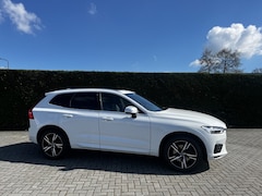 Volvo XC60 - 2.0 T5 AWD R-DESIGN NL Auto I Camera I All-in prijs