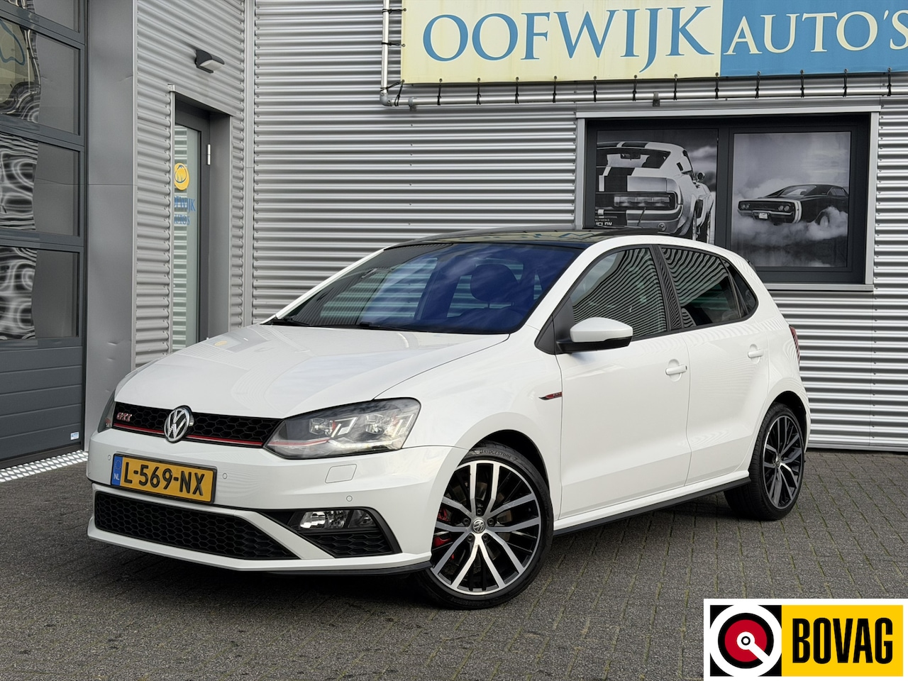 Volkswagen Polo - 1.8 TSI GTI DSG Pano Clima CarPlay Led - AutoWereld.nl
