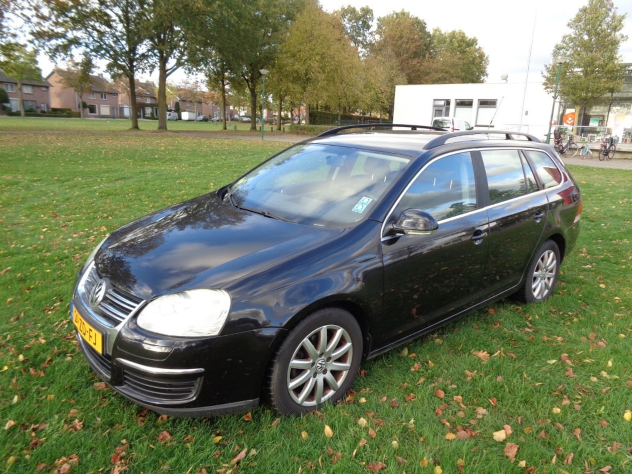 Volkswagen Golf - met nieuwe a p k - AutoWereld.nl