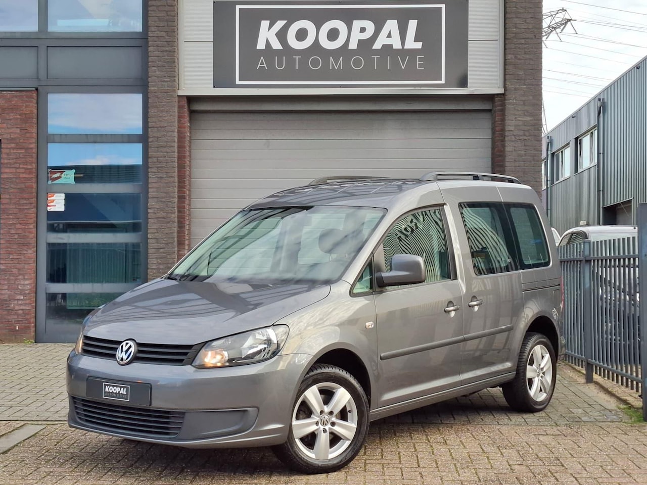Volkswagen Caddy - 1.2 TSI Trendline | Clima | 2x Schuifdeur | Navi - AutoWereld.nl