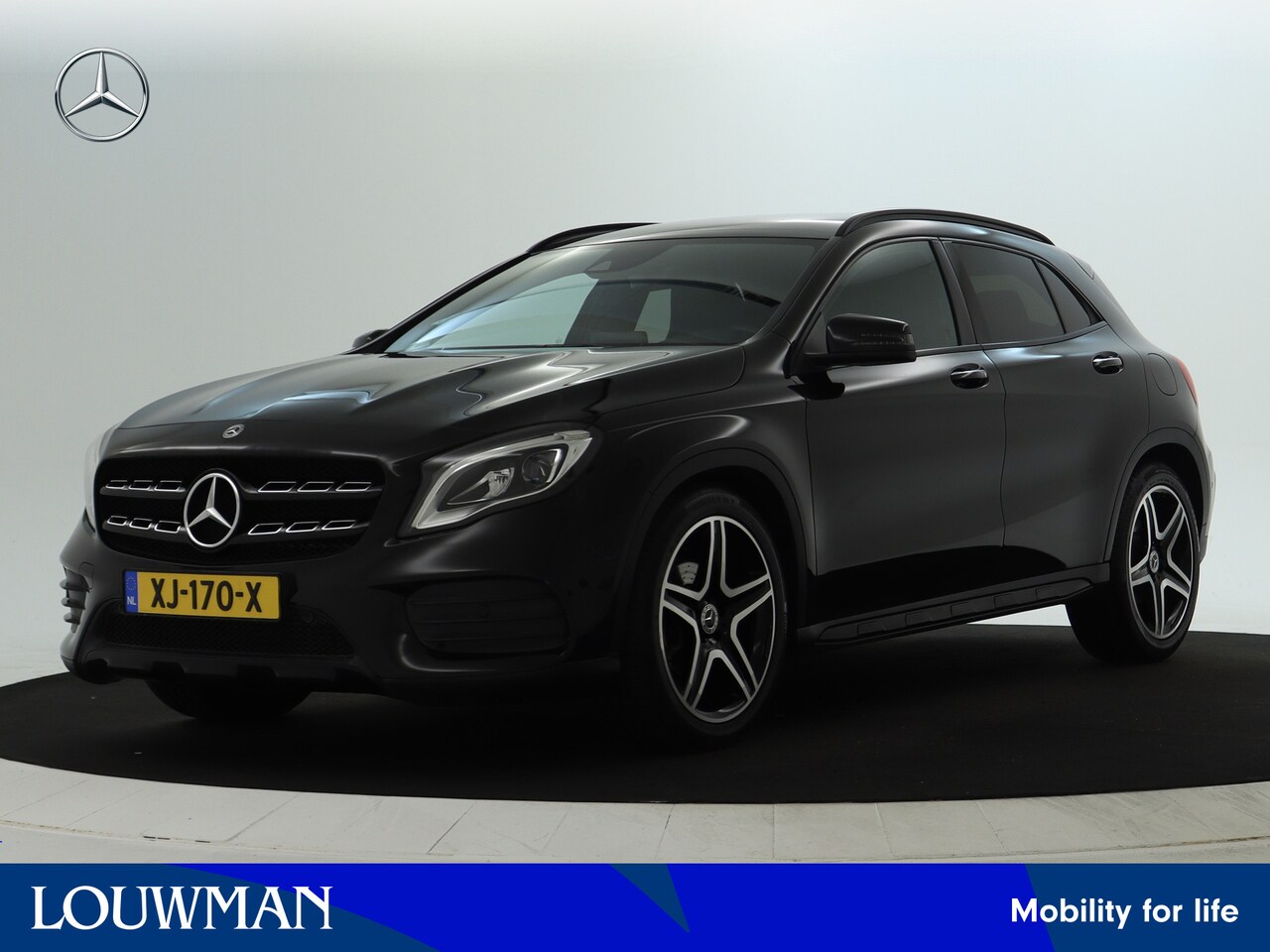 Mercedes-Benz GLA-Klasse - 180 Business Solution AMG | Cruise Control | AMG Line | Stoelverwarming - AutoWereld.nl