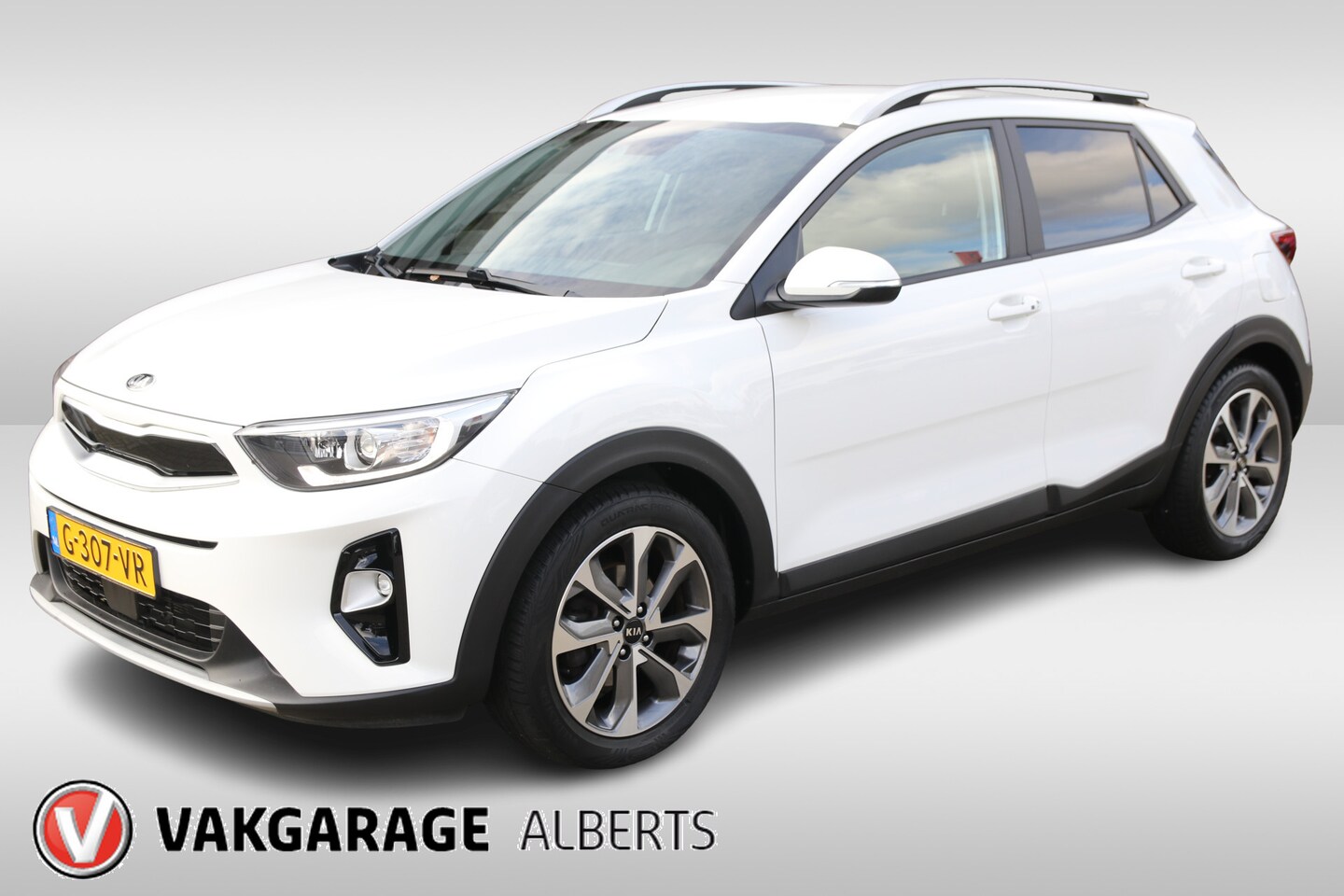 Kia Stonic - 1.0 T-GDi DynamicPlusLine / Navi / Climate / Automaat / Cruise - AutoWereld.nl