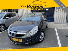Opel Corsa - 1.2-16V Selection 5 deurs