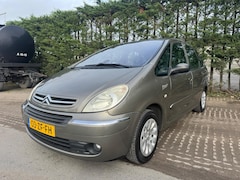 Citroën Xsara Picasso - 1.6i-16V Image