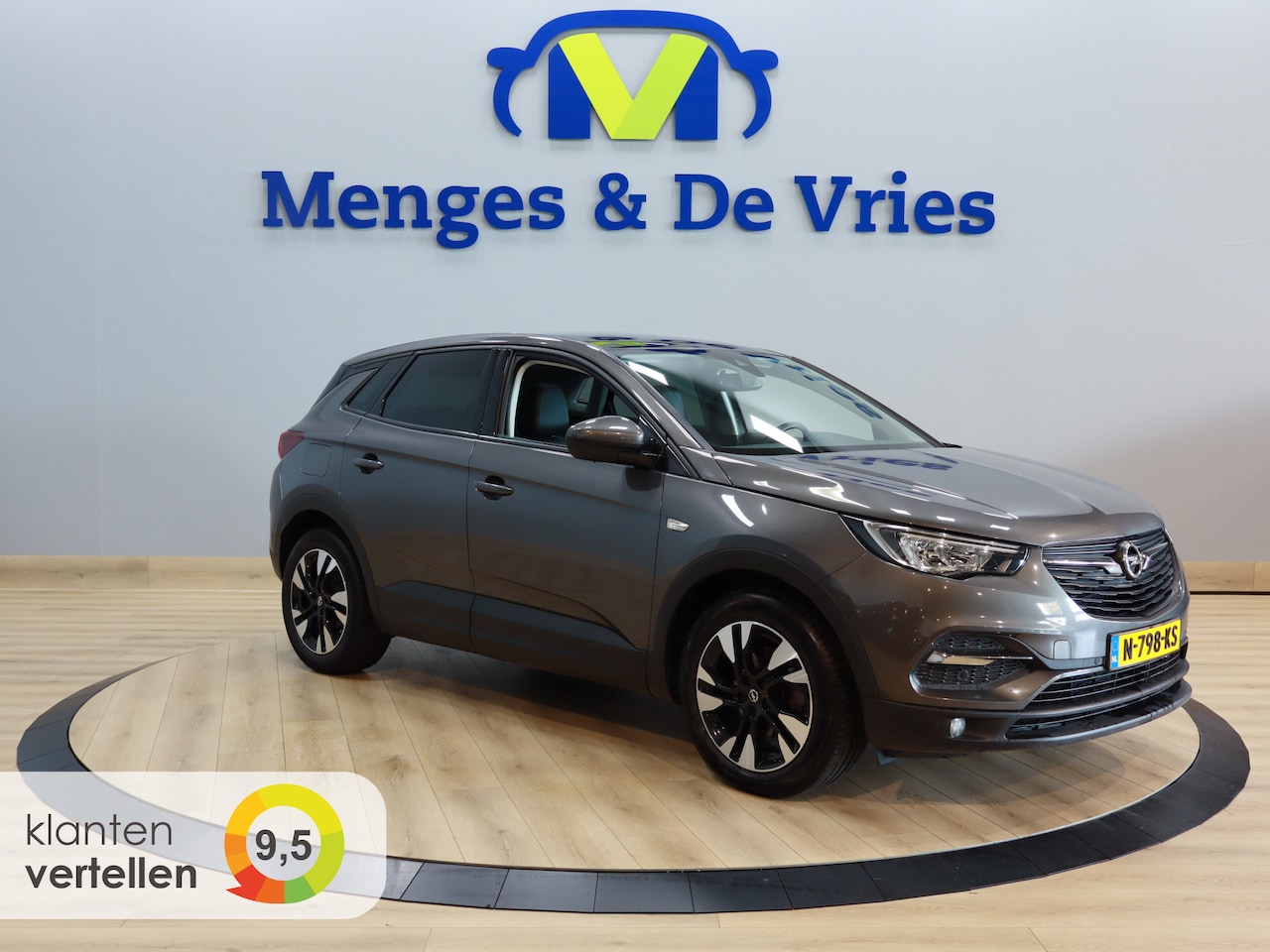 Opel Grandland X - 1.2 Turbo Innovation Airco ECC | Panorama | Trekhaak | Cruise Control | Camera | Apple Car - AutoWereld.nl