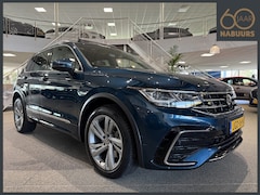 Volkswagen Tiguan - 1.4 TSI eHybrid R-Line, Trekhaak, Pano, IQ Light, 360cam