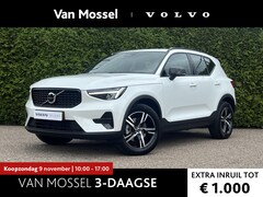 Volvo XC40 - B4 Plus Dark Trekhaak | Pilot Assist | Camera | Stuurverwarming | BLIS | H&K Audio | Keyle