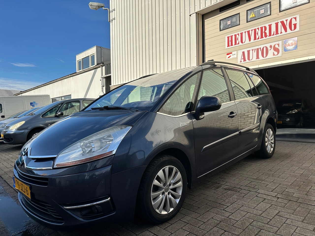 Citroën Grand C4 Picasso - 1.6 THP Business 7p | Airco | Pano | APK | Trekhaak - AutoWereld.nl