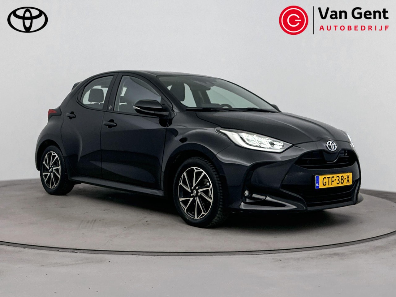 Toyota Yaris - 1.5 Hybrid Dynamic | Navigatie | Adaptive Cruise | Full LED | Apple Carplay / Android Auto - AutoWereld.nl