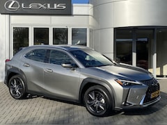 Lexus UX - 250h Comfort Line NL-AUTO TREKHAAK TRIPLE-LED CARPLAY BOCHTVERL NAVI AD-CRUISE