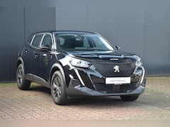 Peugeot 2008 - 1.2 130 PK Automaat Active Pack * Navigatie * Trekhaak