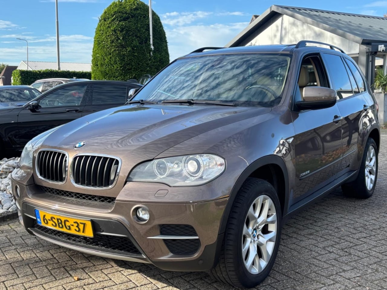 BMW X5 - XDrive 3.5I Benzine 2012 7-Persoons Panoramadak BTW - AutoWereld.nl