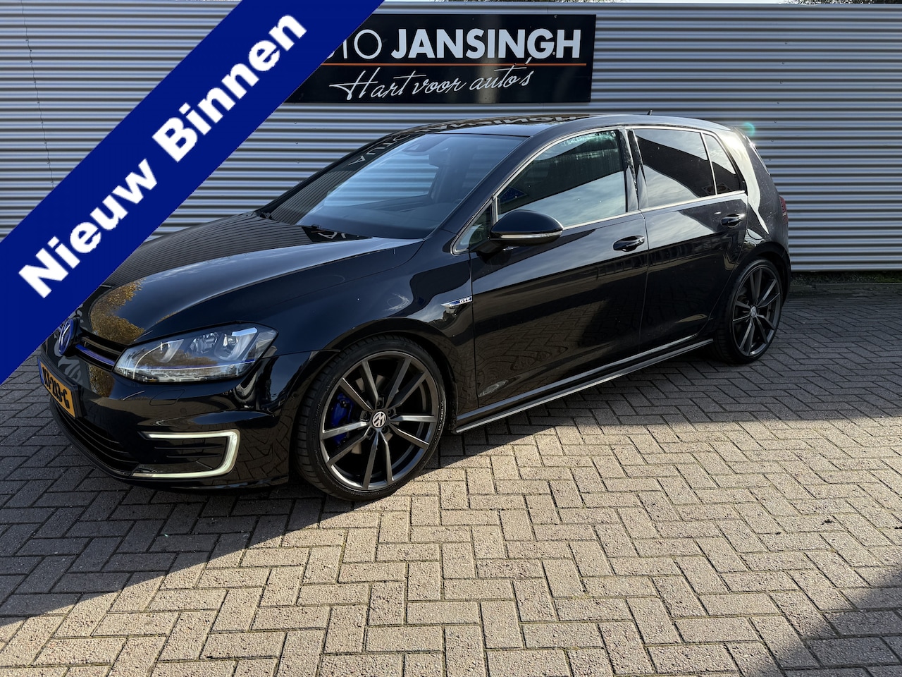 Volkswagen Golf - 1.4 TSI GTE met schuif/kanteldak | DCC | Stoelverwarming | Navi | Cruise | LM Velgen | Tre - AutoWereld.nl