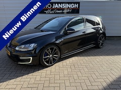 Volkswagen Golf - 1.4 TSI GTE met schuif/kanteldak | DCC | Stoelverwarming | Navi | Cruise | Pretoria LM Vel