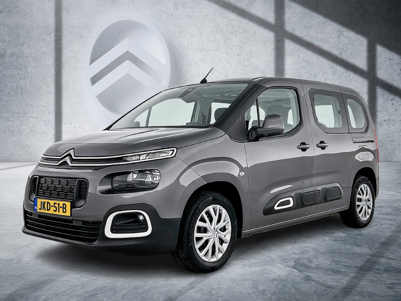 Citroën Berlingo - 110 PK Feel | Rijklaar | Trekhaak | Parkeersensoren achter | - AutoWereld.nl