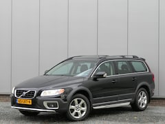 Volvo XC70 - 3.2 Summum Schuifdak / Xenon / Navi / Stoelkoeling / Dynaudio