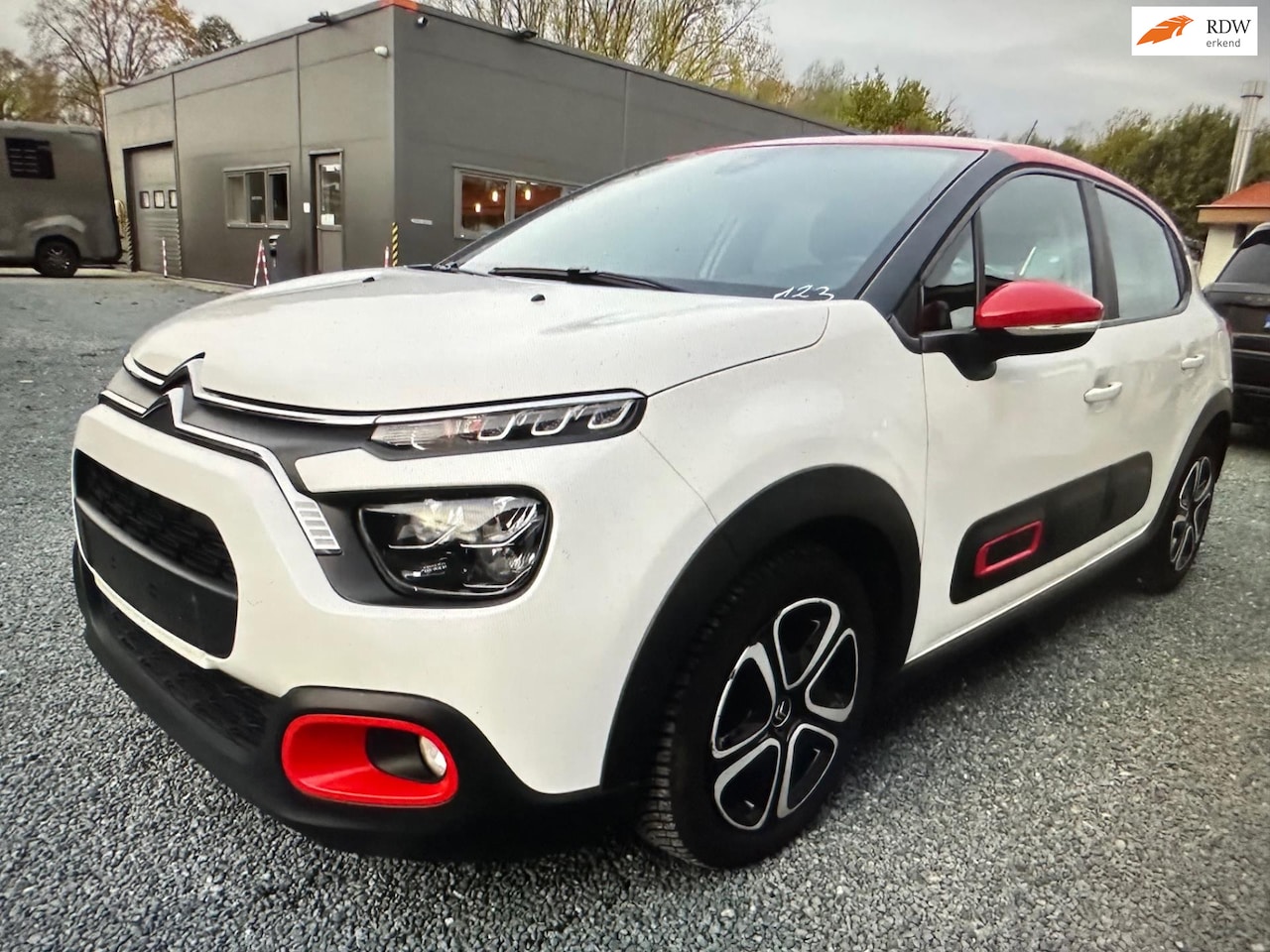 Citroën C3 - 1.2 PT (83pk) Business! Navi! Clima! - AutoWereld.nl