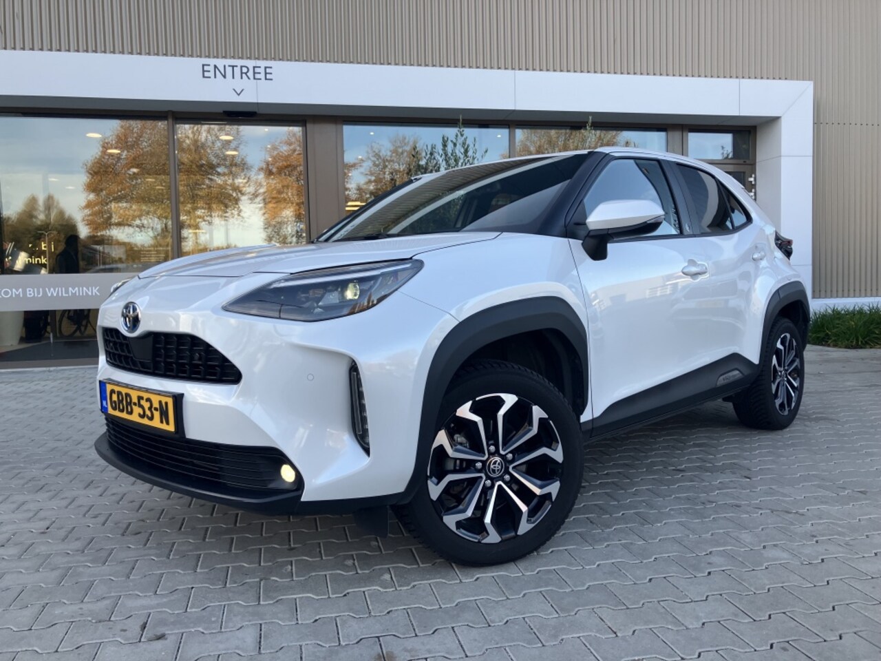 Toyota Yaris Cross - 1.5 Hybrid Dynamic | Trekhaak | PDC v/a | Blindspot - AutoWereld.nl