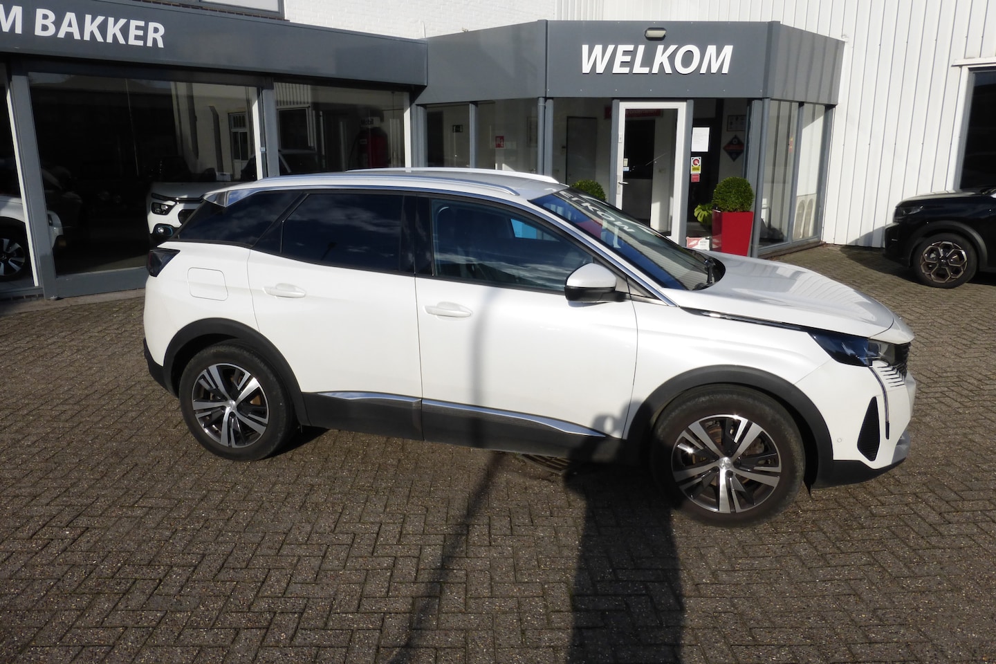 Peugeot 3008 - 1.2 PureTech Allure 1.2 PureTech Allure - AutoWereld.nl
