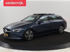 Mercedes-Benz CLA-Klasse - 180 Business Solution Luxury | Panoramadak | Leder | Trekhaak | Stoelverwarming | Keyless