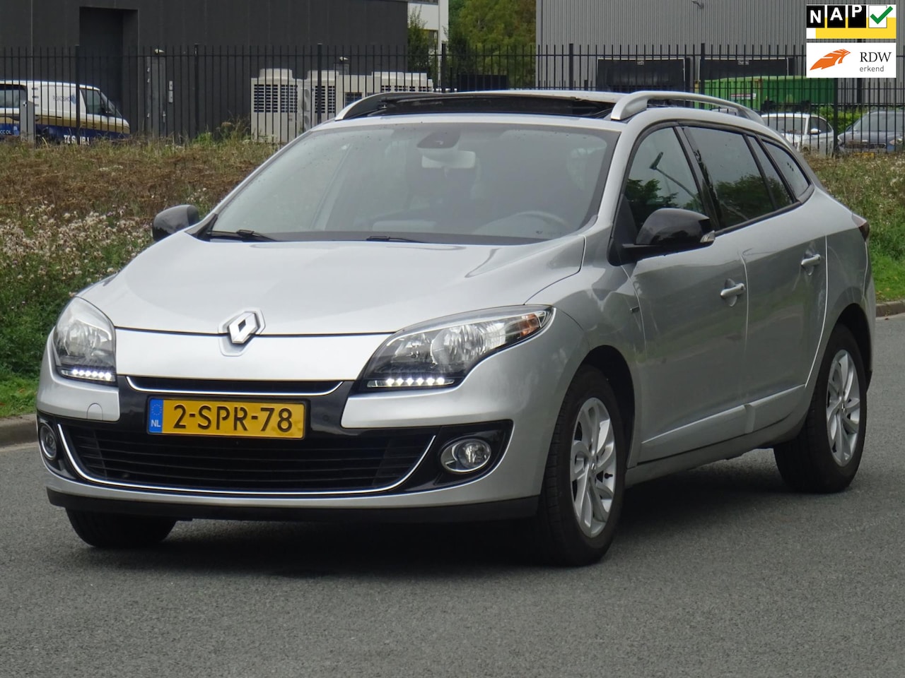 Renault Mégane Estate - 1.5 dCi Bose NAP/PANO/LEER/NAVI/CAMERA - AutoWereld.nl