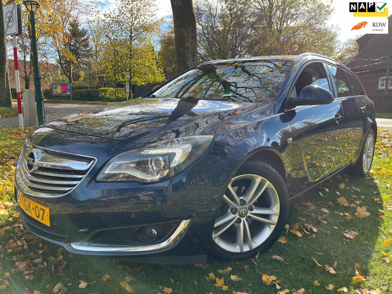 Opel Insignia Sports Tourer - 1.4 T Eco Edition APK 18-11-26 - AutoWereld.nl