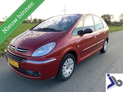 Citroën Xsara Picasso - Trekhaak, Clima airco, Cruise contr, Nw distributieriem, 2e eigenaar, Inruil mogelijk 1.6i
