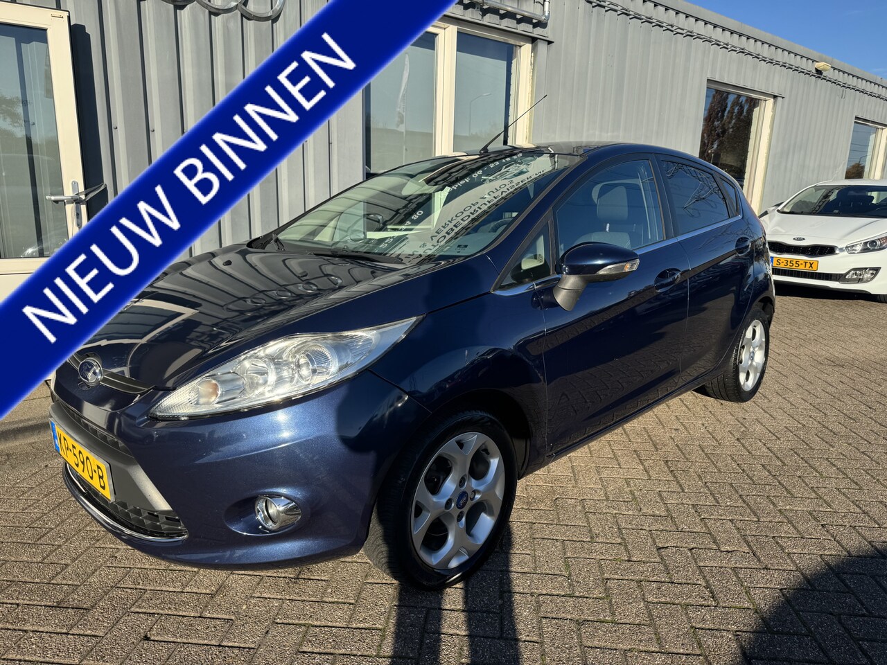 Ford Fiesta - 1.4 Ghia 1.4 Ghia - AutoWereld.nl