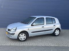 Renault Clio - 1.4-16V Privilège / Automaat / Airco / NAP