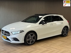 Mercedes-Benz A-klasse - 250e AMG Line AUT PANORAMADAK SFEERVERLICHTING KEYLESS-GO NAVIGATIE CAMERA STOELVERWARMING