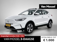 MG ZS - EV Long Range Luxury 70 kWh | WLTP 440 KM | Navigatie | Panorama dak | 17" Velgen | Led Ko