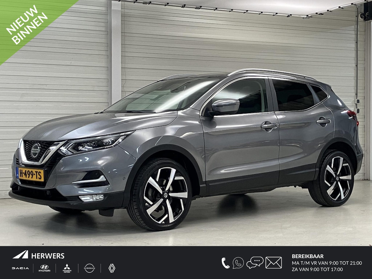 Nissan Qashqai - 1.3 DIG-T Tekna + / Trekhaak 1500 KG / Navigatie / Dealer Onderhouden / Panoramadak / Stoe - AutoWereld.nl