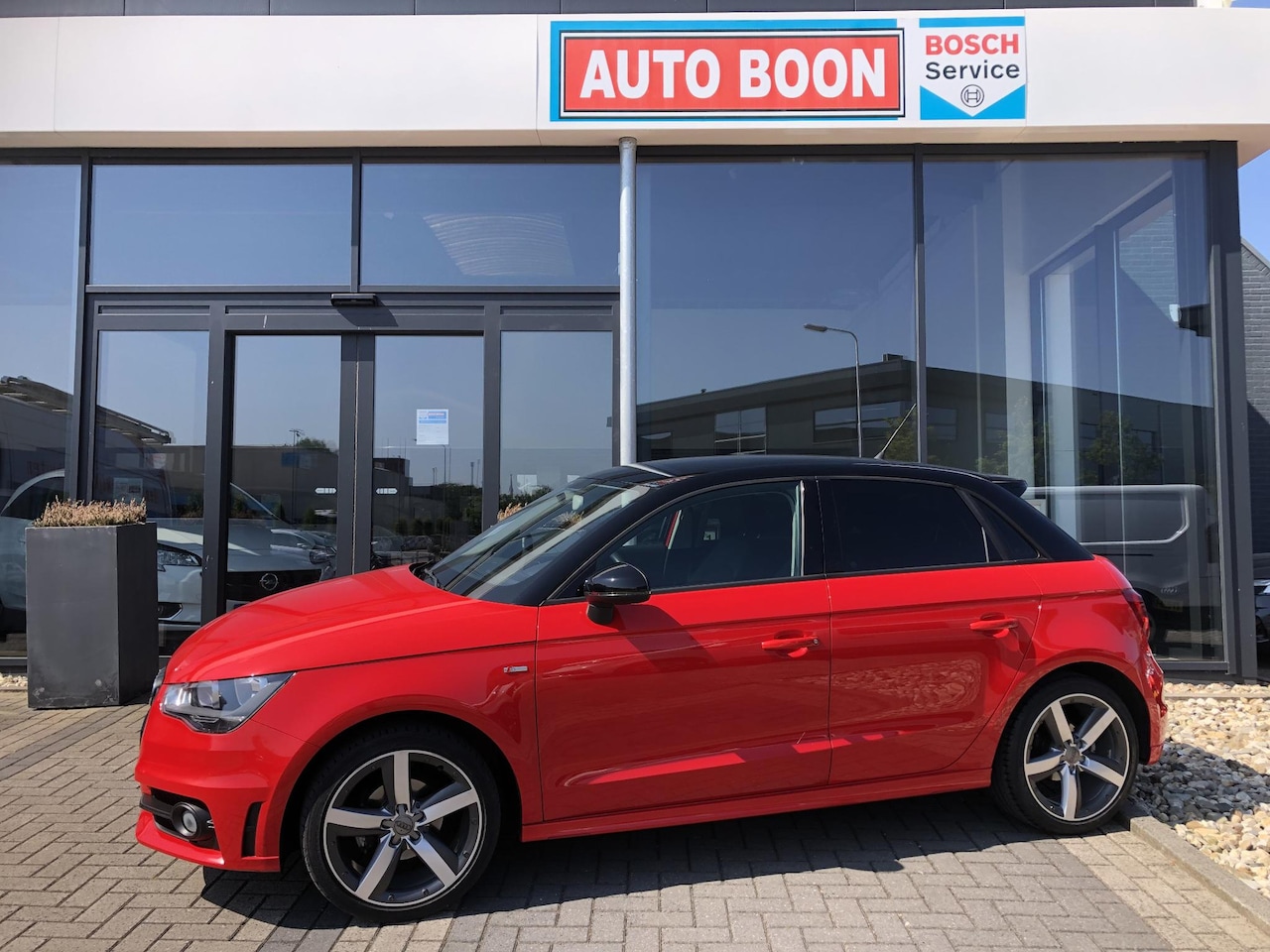 Audi A1 Sportback - 1.2 TFSI ADMIRED S-LINE NAVI/17INCH.ROTOR/MEDIA/BT /P-GLAS/- NL AUTO/KM=NAP - AutoWereld.nl