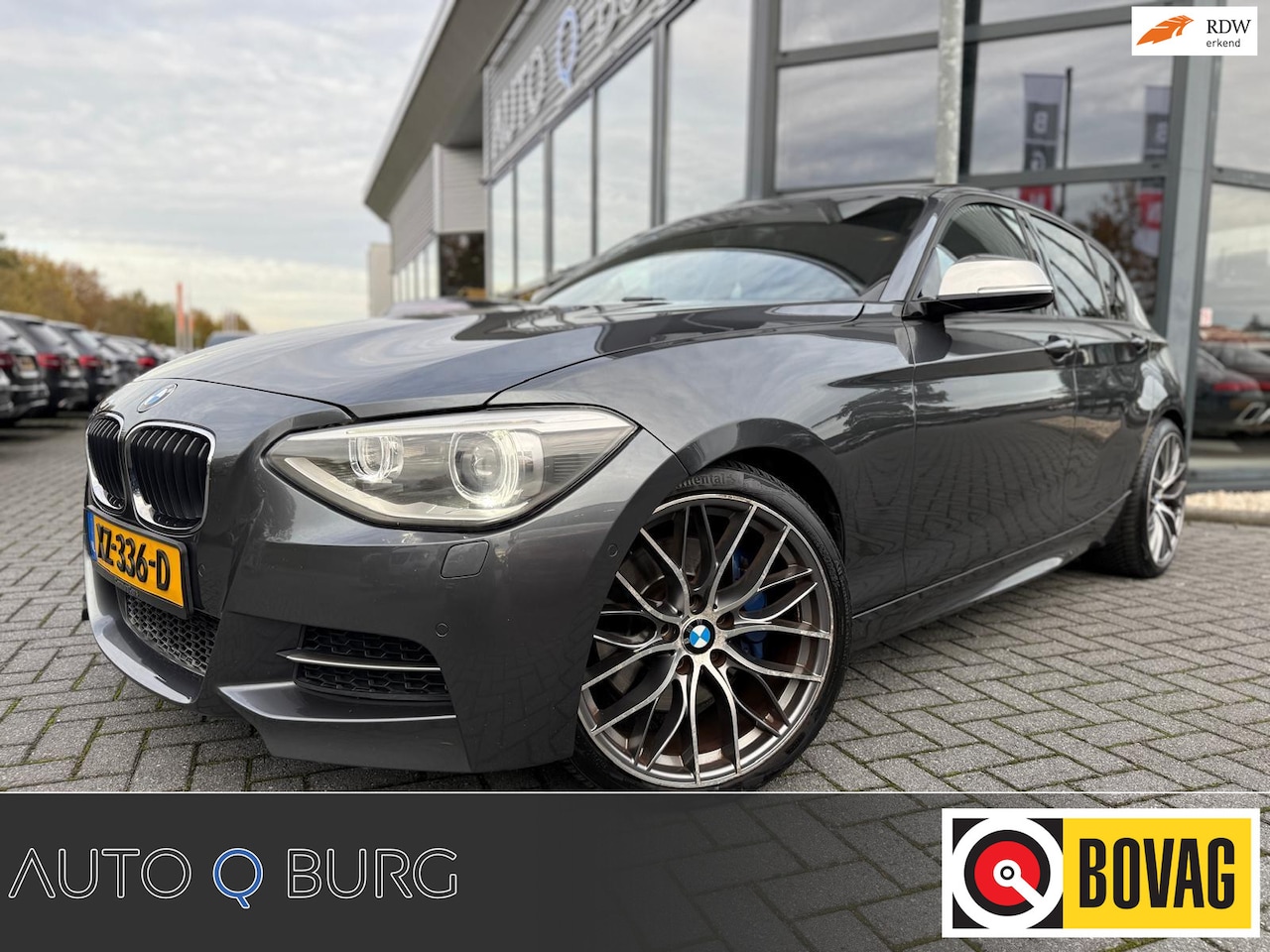 BMW 1-serie - M135i xDrive High Executive | Automaat | Panorama dak | Camera | Harman & Kardon | PDC | C - AutoWereld.nl