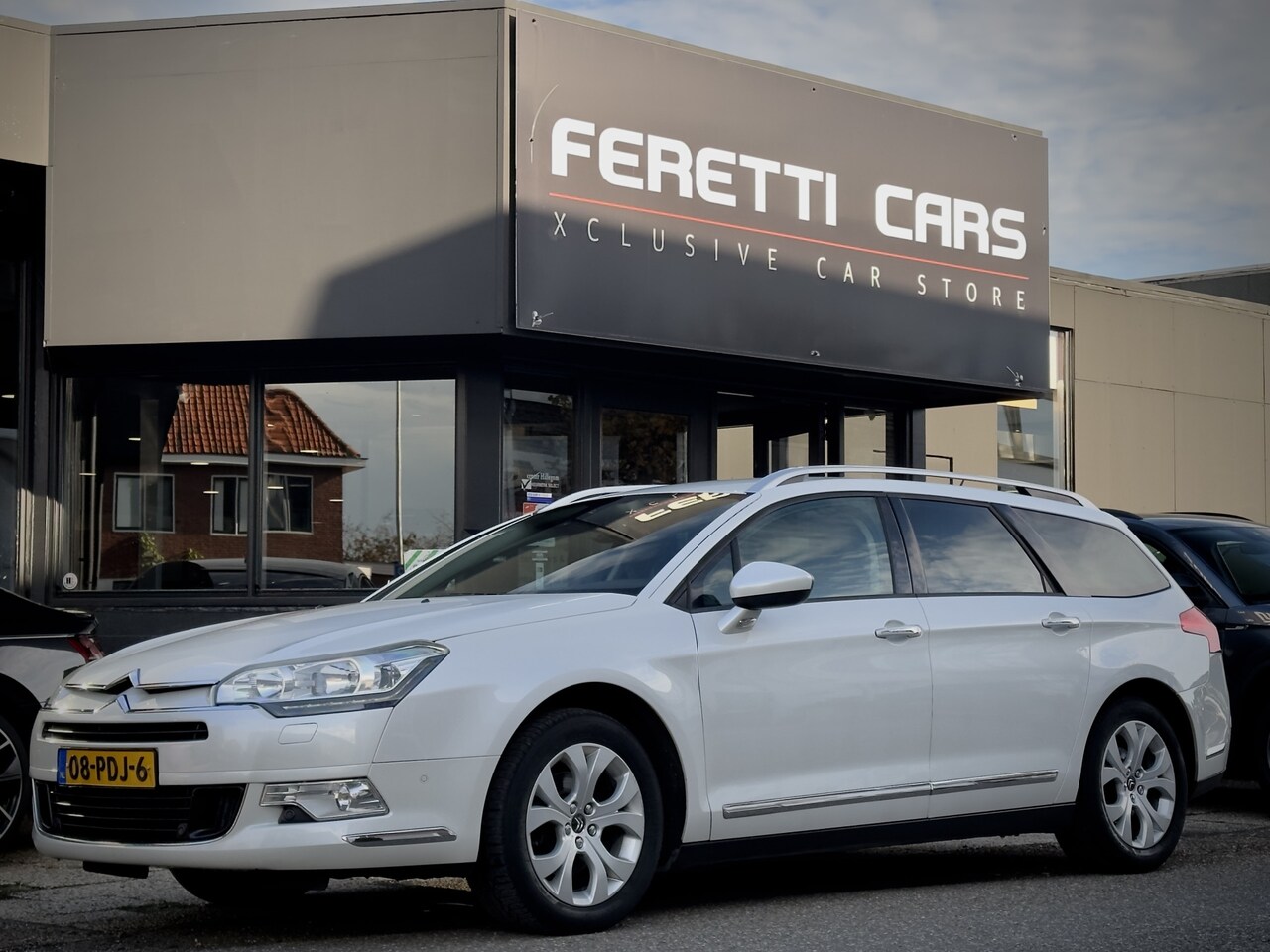Citroën C5 Tourer - 1.6 AUT6 BUSINESS LEDER NAVI AIRCO LED LMV PDC - AutoWereld.nl