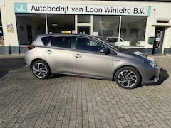 Toyota Auris - 1.8 Hybrid Dynamic Keyless starten, Navigatiesysteem
